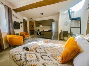 Sunny Studio Penthouse in Gzira