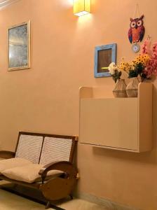 Sundowner Cozy 1 BHK ,5 min Beach ,AC & Balcony