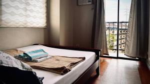 Spacious Central Davao City Getaway - Spacious Apartment with Shared Pool