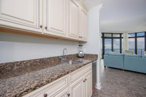 The Oasis 1510 formerly Phoenix West II 1510 condo