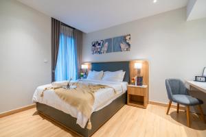 5 Stars Retreat 3 Bedrooms Apartment in Ho Chi Minh City Center District 1