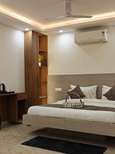 Hotel Ivaan Homes opposite to Iskcon Temple East of Kailash New Delhi