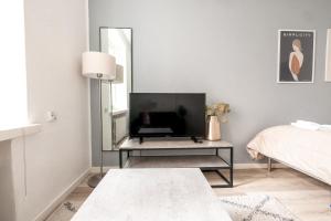 Cozy Courtyard Studio with Central Location in Kamppi