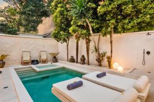 Chiara Elegant Modern 2 BR Private Pool Villa ZN357