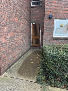 48 Harper Road Beckton Shared