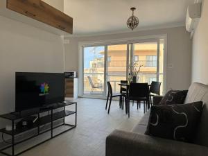 New and Modern Two Bedroom Apartment with Sea View