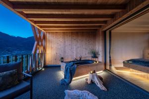 Steindlgut Weinberg Chalets Brixen - Panorama Luxury Apartments