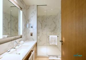 FULL Burj Khalifa View Luxe 3BR in Address Opera