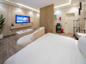 استديو بتصميم انيق ودخول ذاتي