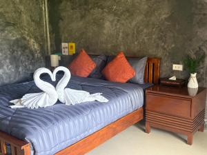 Lanta Feelgood Long beach resort