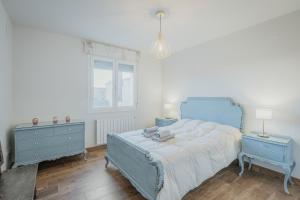 Las Natillas Con V - Martín Miguel