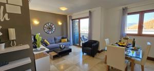 Lovely 2 pool Apt, 350m to beach, 6km from Trogir - Apt Sunny Relax