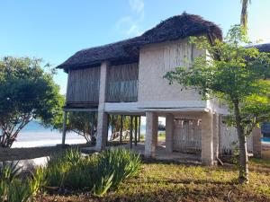 Coral Cove Diani Treehouses