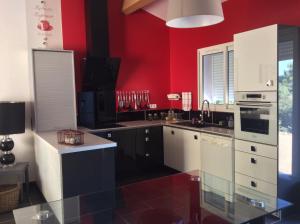 Les Karakis, piscine au sel, jardin 5000m2