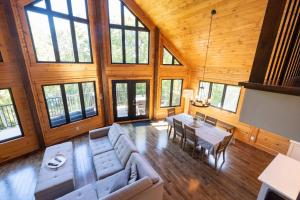 Lakefront - Spa - Pool table - Mistral 154