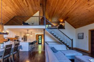 Lakefront - Spa - Pool table - Mistral 154