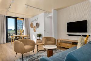 Eleve 602 - Sea Point Apt, Views, Shared Pool & Gym