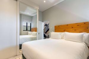 Mnt Nelson Sea Point - Views, Townhouse, Fireplace