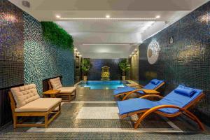 Arc de Triomphe by CityBookings