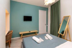 Modern Studio Near Rustaveli Ave - By Wehost