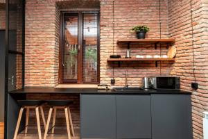 Wehost Apartment Next to Rustaveli Avenue