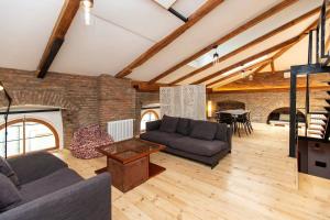 Wehost Luxury Loft