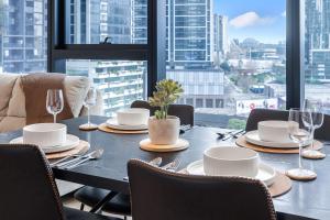 Southbank 2BR Crown CBD & Free Trams Great Location