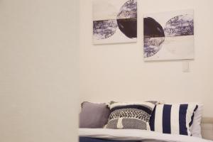 12 minutes by train to Skytree, 4 min to station on foot, 1F, 20square meter