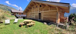 Duplex 6 personnes - Chalet moderne et vue Mont Blanc