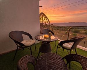 Viharikas Jaccuzzi Deck Villa