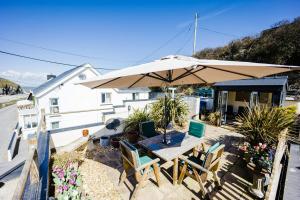 Meddyg y Mor Cwm Tydu