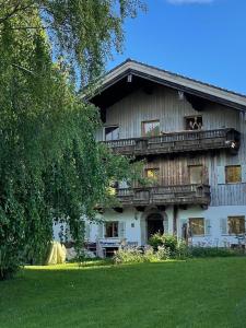 ChiemseeRefugium - Ferienwohnung Berg