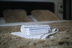 Velaris Downtown Retreat