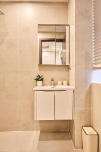 The Lumen Stay - Vinhomes Ocean Park 3