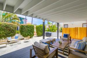 Avalon Beach 2