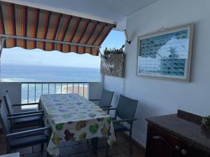 Apartamento acogedor con terraza frente al mar y vistas al Teide