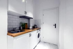 Comfortable Apartments on Złota Street in the Center of Warsaw City