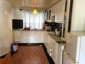 2Bedroom Furnished & Serviced to Let Rosslyn, Nairobi