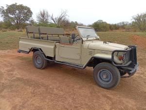 River Ridge Log Home - Inside Dinokeng Big 5