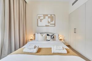 Your Dubai Hills Retreat 1BR in Park Heights 2