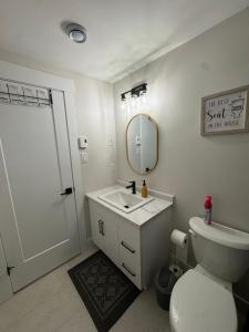 Cozy & Stylish Retreat with Modern Comforts