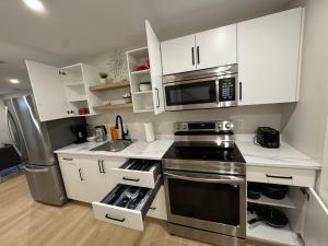 Cozy & Stylish Retreat with Modern Comforts