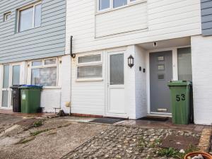 Pebbles Apartment By Air Premier