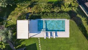 Villa Ceriel Lakeview retreat