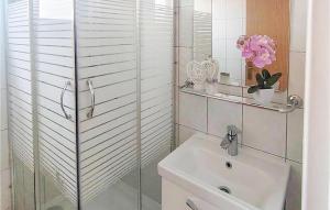 Awesome Apartment In Hvar With Swimming Pool