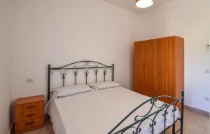 Nice Apartment In Ricadi With Wifi