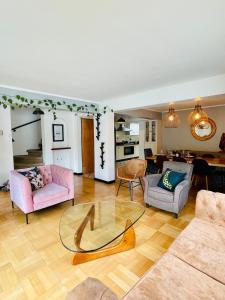 Central Santiago Haven