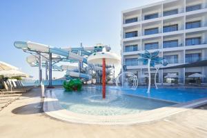 Maris Grand Waterpark Resort