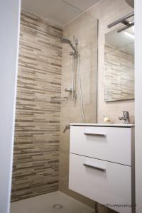 Harbour View Studios 2