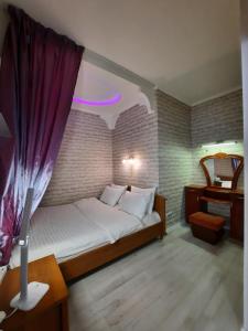 2 кімнатна квартира на Садовому